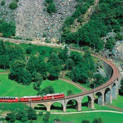 Trenino Del Bernina